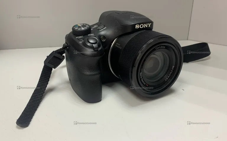 Фотоаппарат  Sony HX300