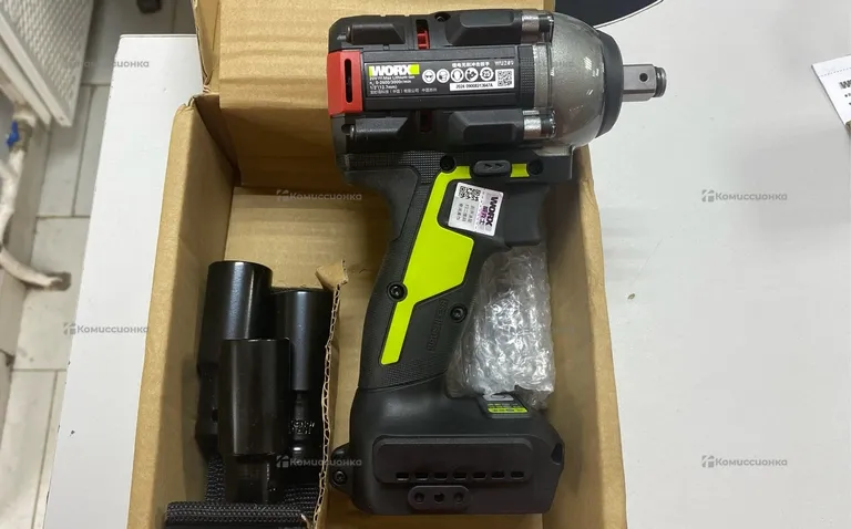 Гайковерт Worx WU289