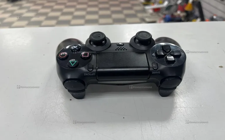 джойстик на ps4