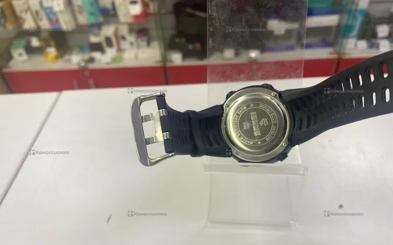 Часы  SKNE