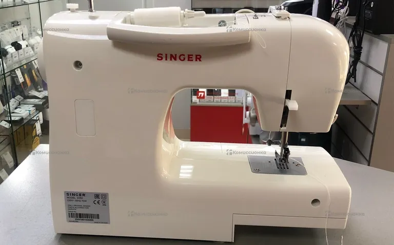Швейная машина Singer Traidition 2250