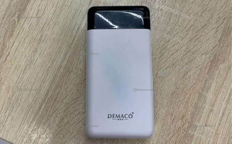 Power Bank  Demaco