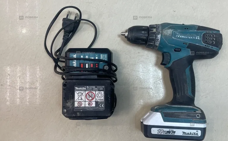 дрель шуруповерт Makita DF347D