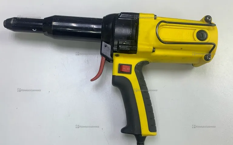Заклепочник электрический SKytools SK1008