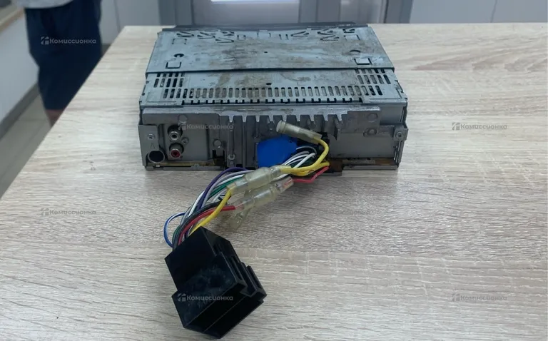 Автомагнитола  Pioneer MOSFET DEH-2110UB