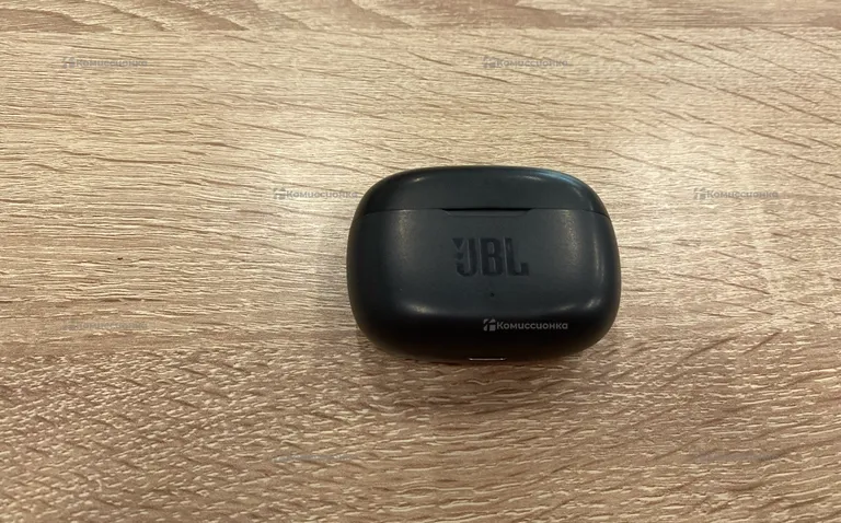 Наушники  JBL