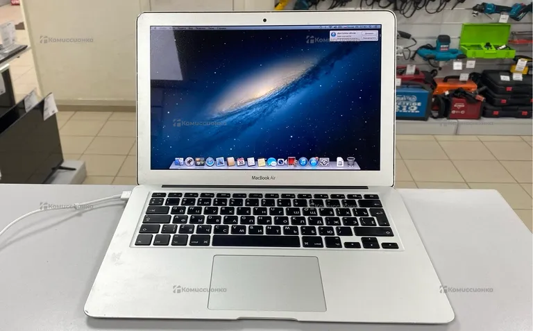 Ноутбук  MacBook Air i5