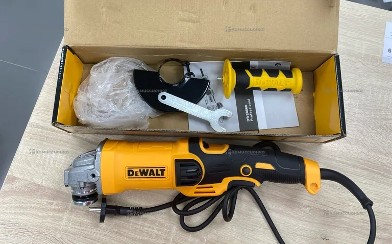 ушм DeWalt A901