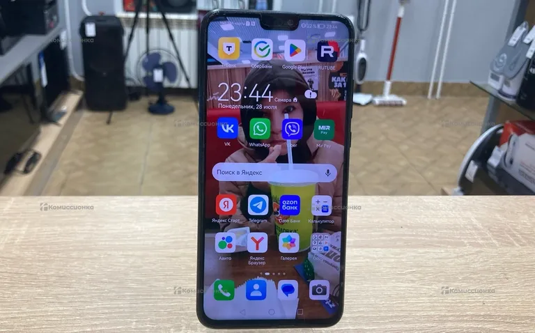 Honor 8X 4/64Gb