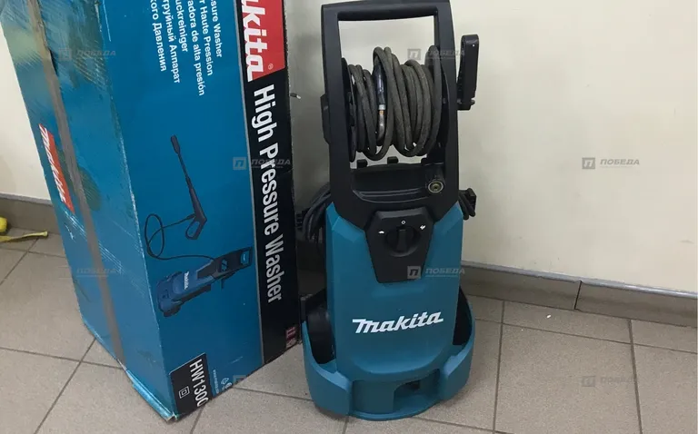 Мойка высокого давления Makita HW1300