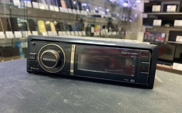 Автомагнитола  Kenwood KDC-BT92SD