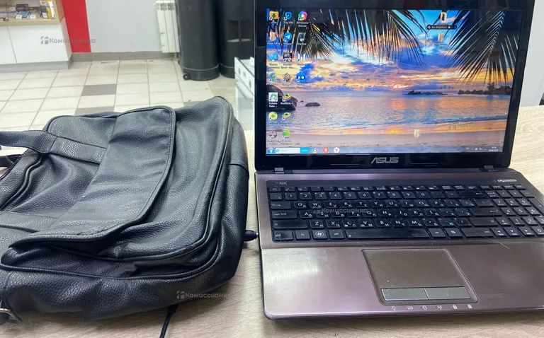 Ноутбук  Asus