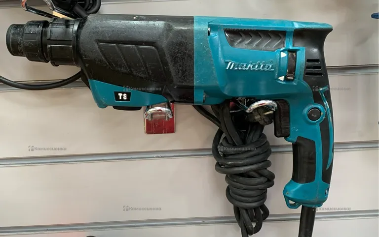 Перфоратор Makita HR 2630