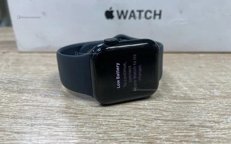 Часы  Apple Watch SE 2023