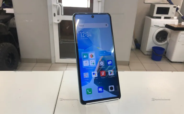 Infinix hot 30 4/128ГБ