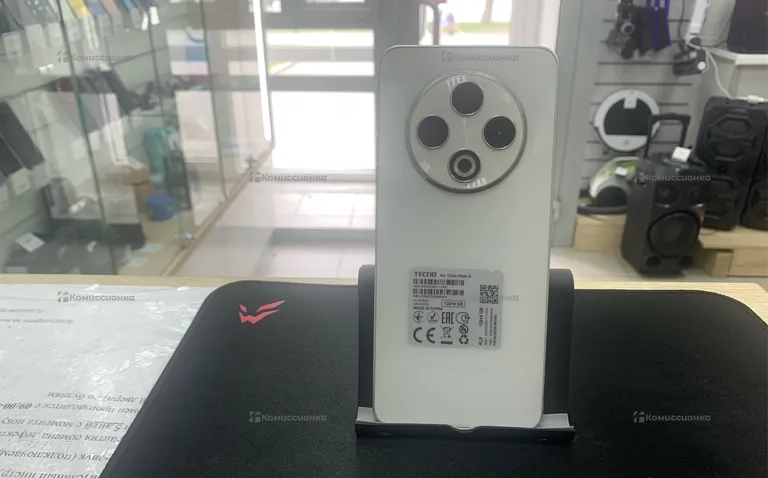Tecno Spark 30 8/128 ГБ