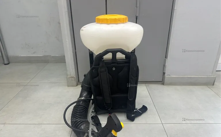 Опрыскиватель бензиновый Huter GS-4311