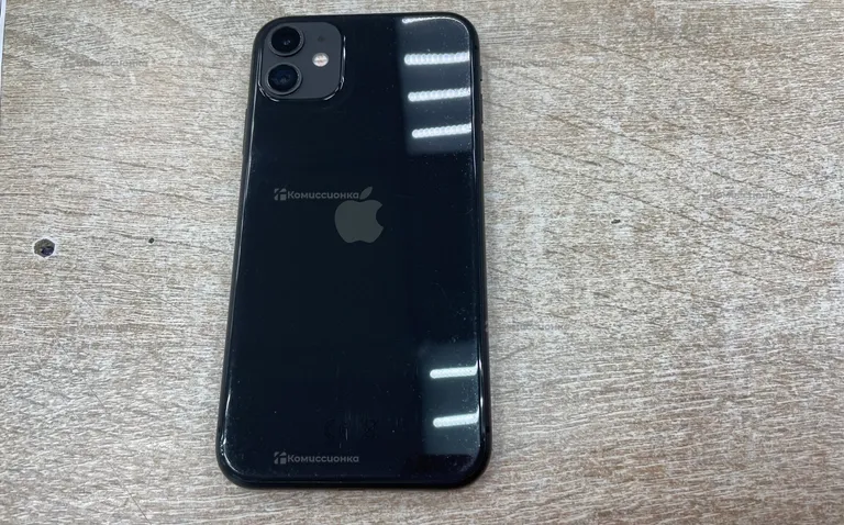 Apple iPhone 11 64Гб