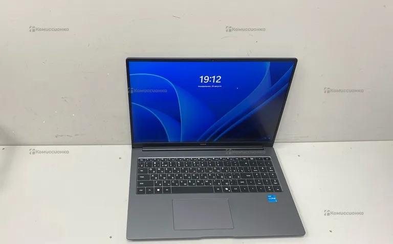 Ноутбук  Honor brg 385