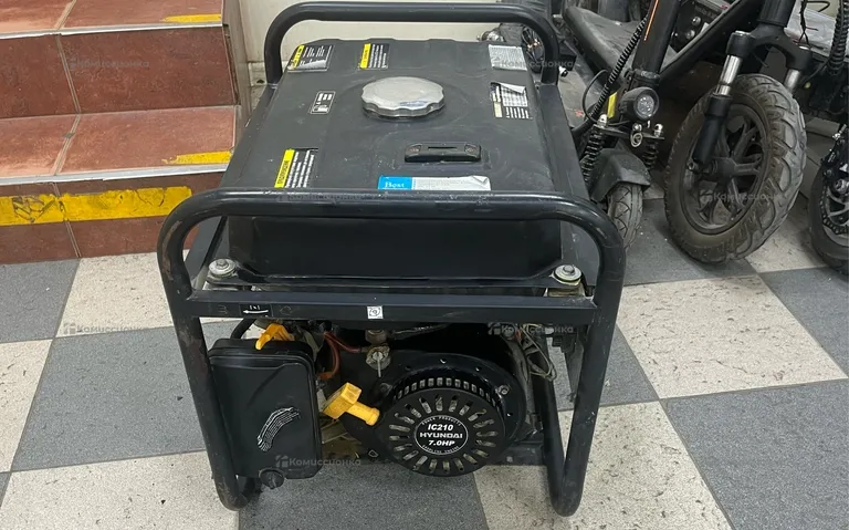 бензиновая станция HYUNDAI HHY 3000F