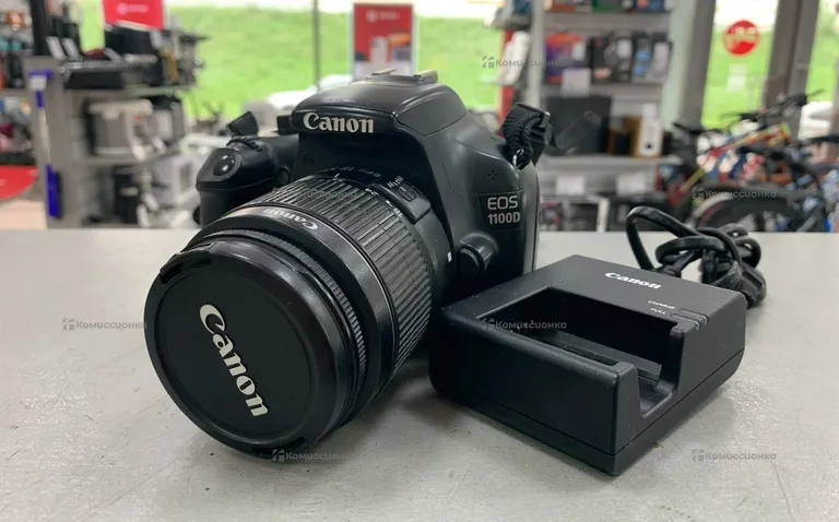 Фотоаппарат  Canon EOS 1100D