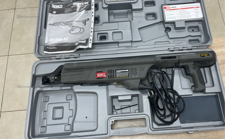 ленточный шуруповерт Senco DS300-AC