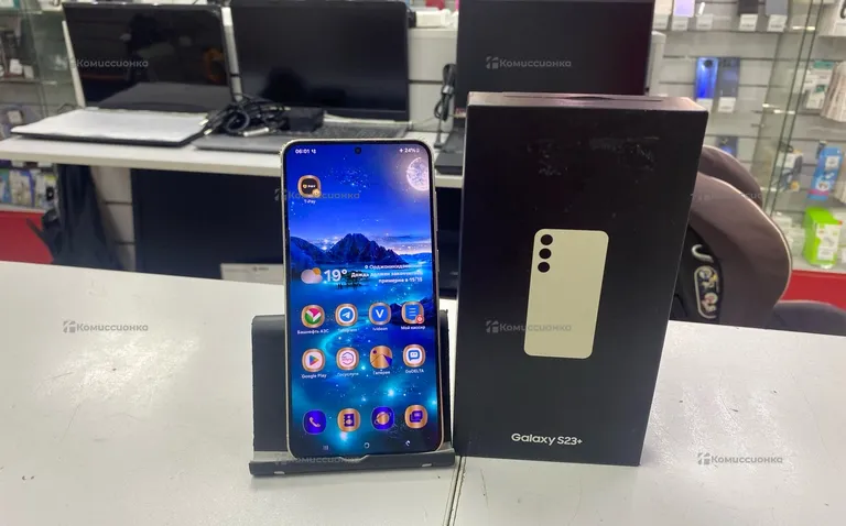 Samsung Galaxy S23+ 8/256 ГБ