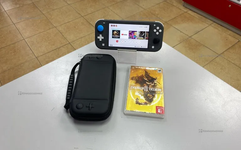 Приставка Nintendo Switch Lite 64Gb