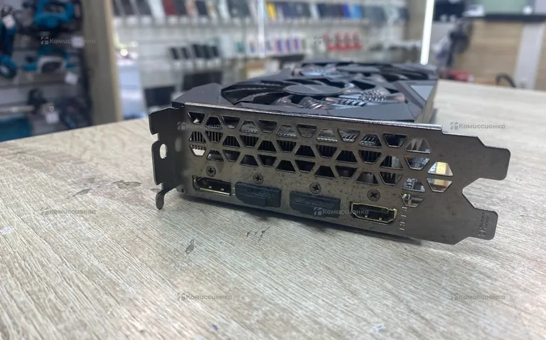 Видеокарта Radeon RX550XT (8Gb)