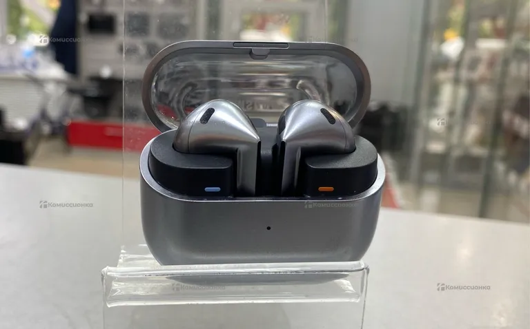 Наушники Samsung Galaxy Buds3