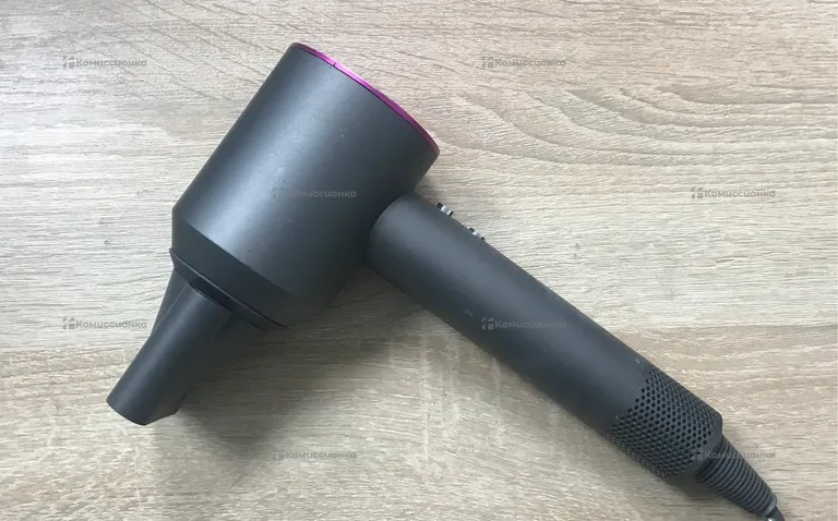 Фен Dyson копия