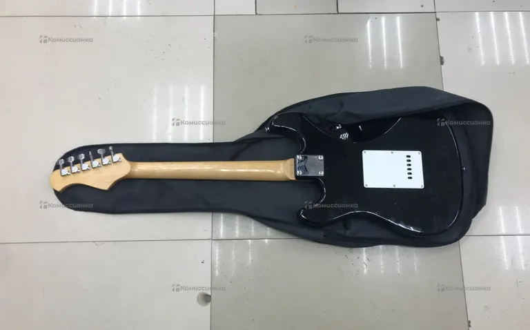 Электрогитара Rockwin