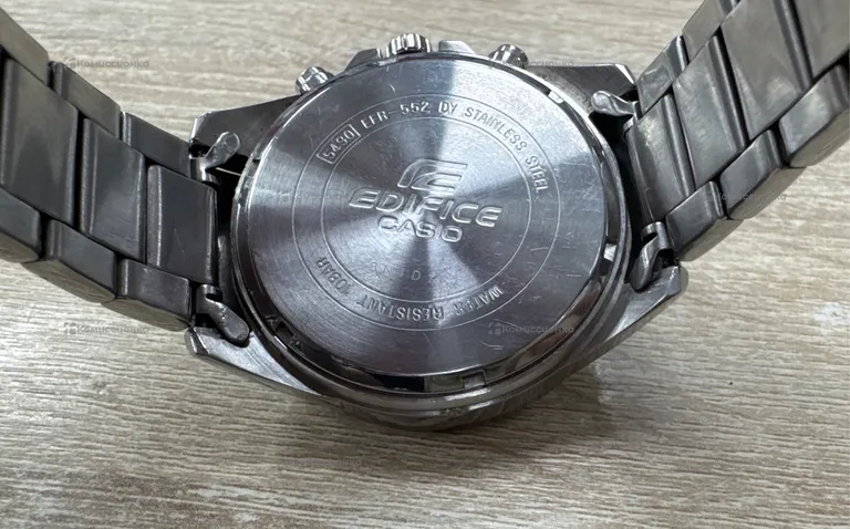Часы Casio EFR-552