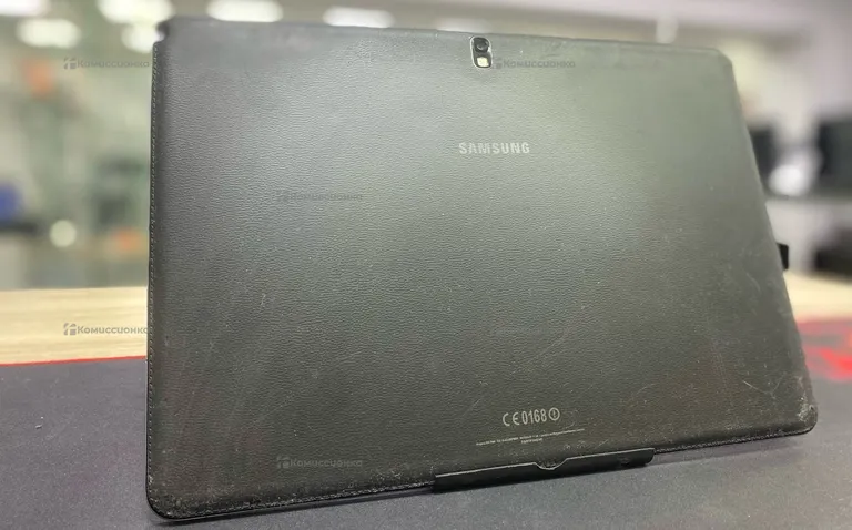 Планшет Samsung SM-P900 32 ГБ