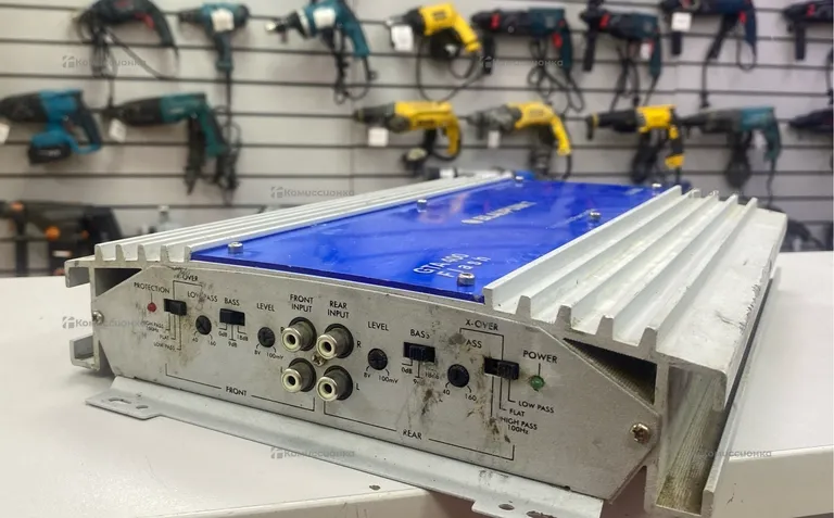 Усилитель Blaupunkt GTA 400