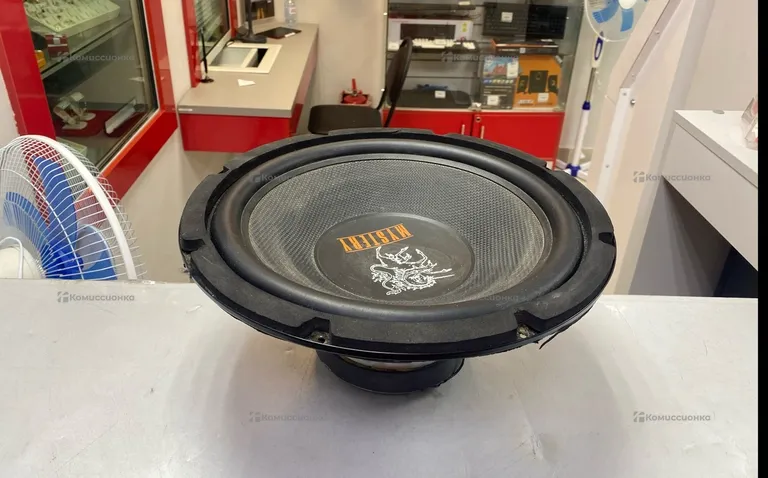 Сабвуфер  Mystery MTB-300A