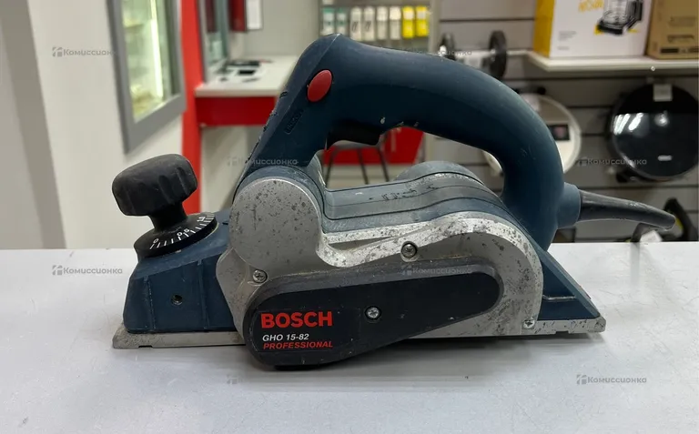 Электрорубанок Bosch GHO 15-82 Professional