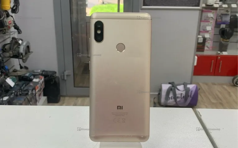 Xiaomi Redmi Note 5 3/32GB.