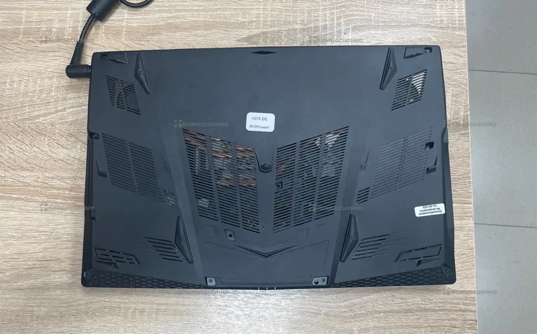 Ноутбук  MSI GP63 Leopard