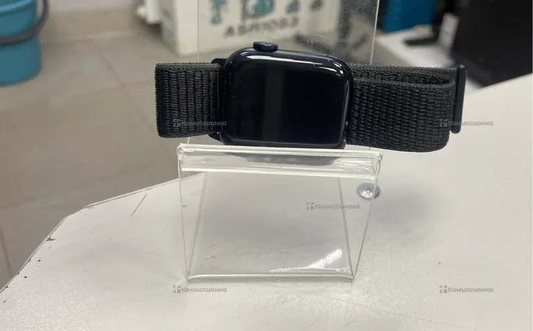 Часы Apple Watch Seires 7 40mm