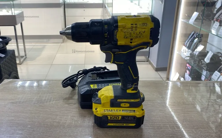 Дрель-шуруповерт Fatmax SBD710D2K