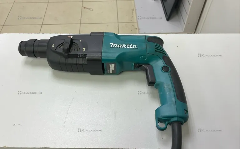 перфаратор makita HR2470