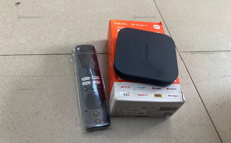 Смарт приставка xiaomi tv box s