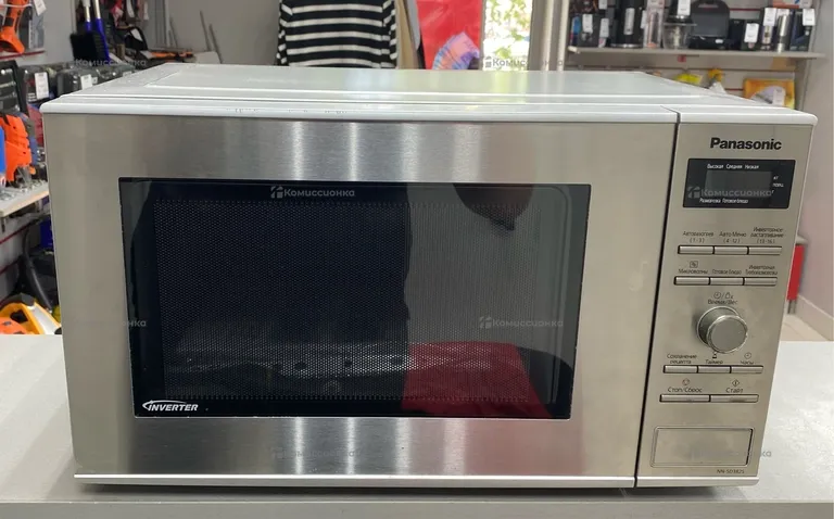 Микроволновая печь  Panasonic NN-SD382S