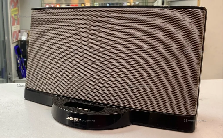 Колонка  Bose Soundock