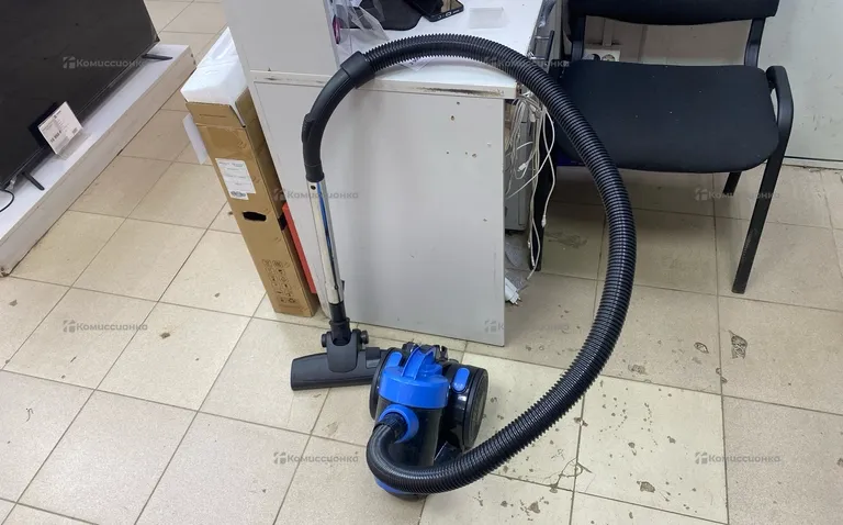 Пылесос  Vacuum Cleaner VC810