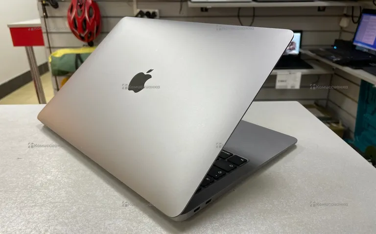 Ноутбук Apple MacBook Air 13 2020 i7