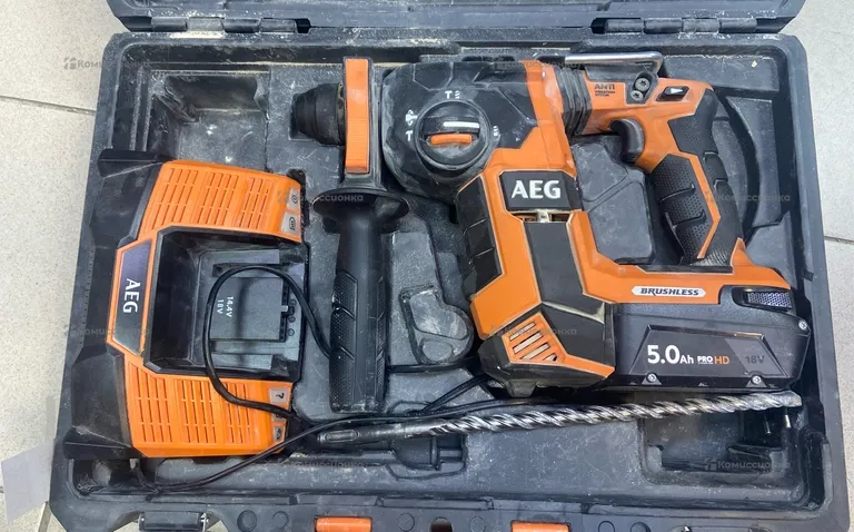 аккумуляторный перфоратор AEG BBH18BL
