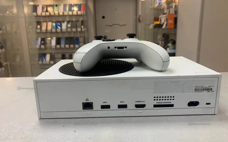 Приставка Xbox Series S 512 ГБ