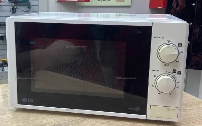 Микроволновая печь  LG